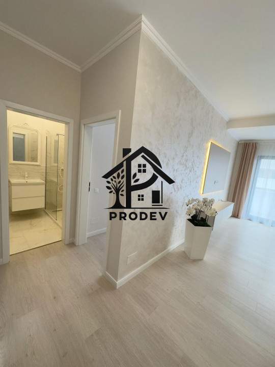 Apartament 3 cam, ultrafinisat, 56 mp, terasa 12 mp, garaj, zona Eroilor