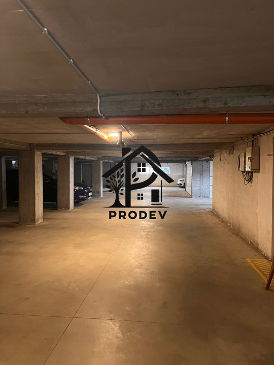 Apartament decomandat 3 camere decomandate, terasa 20mp, garaj / zona Vivo
