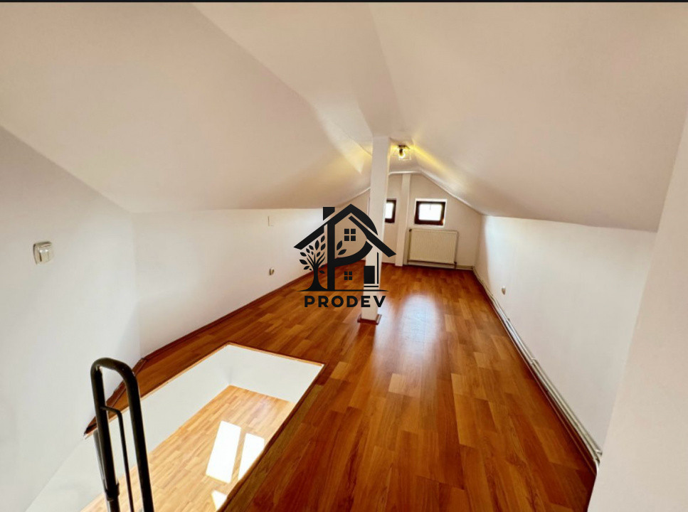 Apartament cu scara interioara 3 camere 80 mp si parcare inclusa