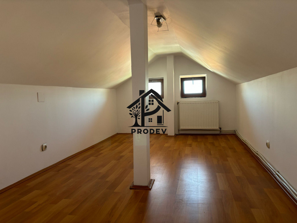 Apartament cu scara interioara 3 camere 80 mp si parcare inclusa