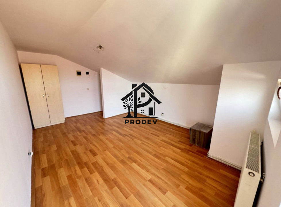 Apartament cu scara interioara 3 camere 80 mp si parcare inclusa