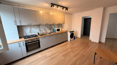 Apartament 3 camere, 47mp, parcare, zona TIneretului!