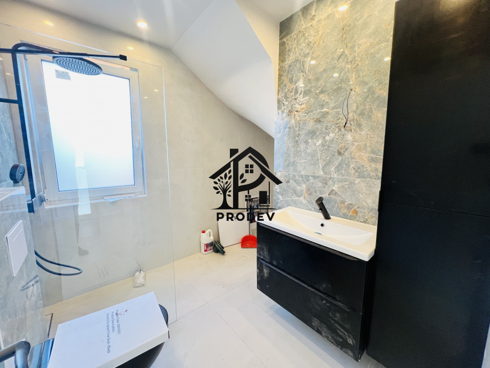 Duplex cu 4 camere si 2 bai in ansamblu nou privat zona Terra