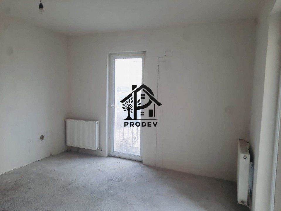 Apartament sau spatiu comercial 56 mp si terasa cu parcare inclusa in zona Porii