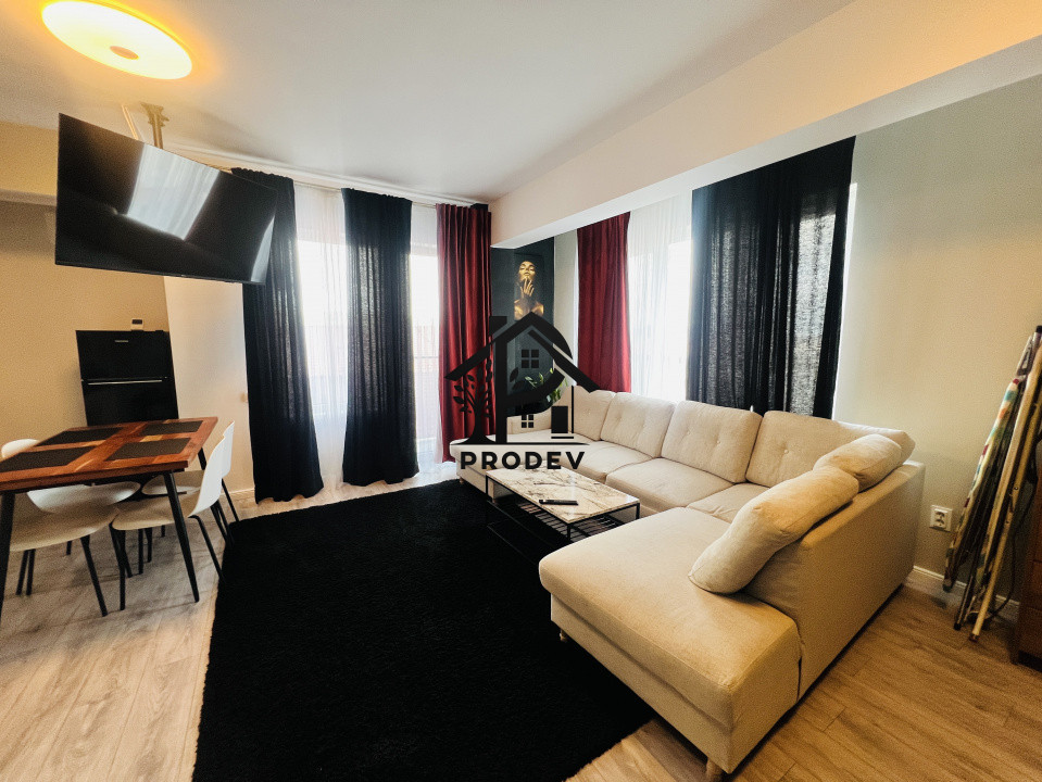 Apartament de lux ultra dotat de 3 camere 67 mp utli in zona Teilor