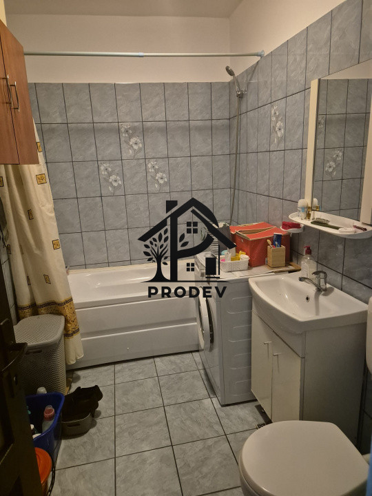 Apartament cu o camera 31 mp utili plu balcon 6 mp in zona Porii
