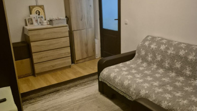 Apartament cu o camera 31 mp utili plu balcon 6 mp in zona Porii