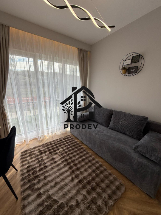 Apartment de 3 camere cu gradina, finisat de lux in zona Terra