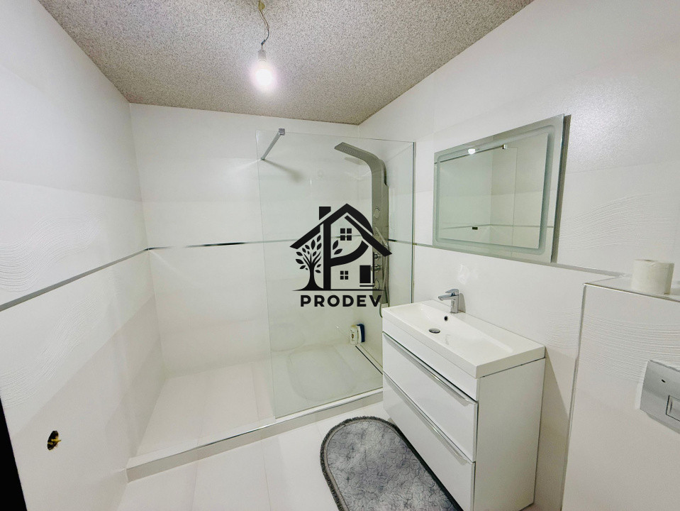 Apartament modern, nou, 4 camere, parcare, zona Florilor!