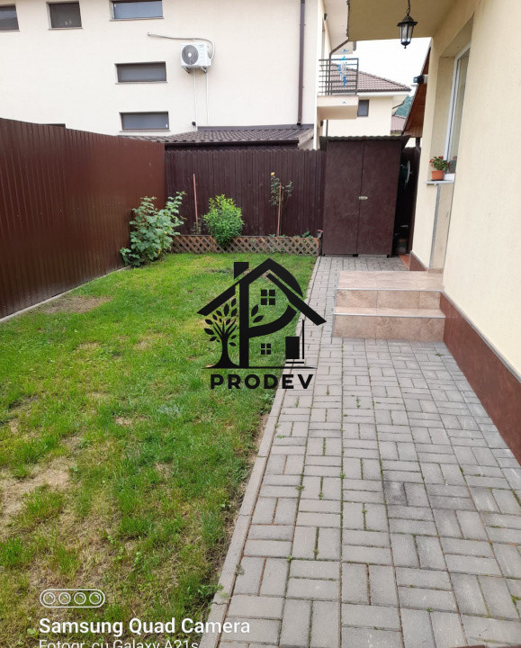 Duplex 4 camere 108 mp utili si teren liber 110 mp 2 parcari in zona Terra
