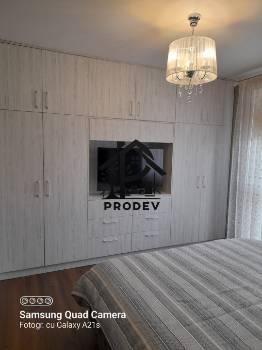 Duplex 4 camere 108 mp utili si teren liber 110 mp 2 parcari in zona Terra