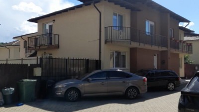 Duplex 4 camere 108 mp utili si teren liber 110 mp 2 parcari in zona Terra