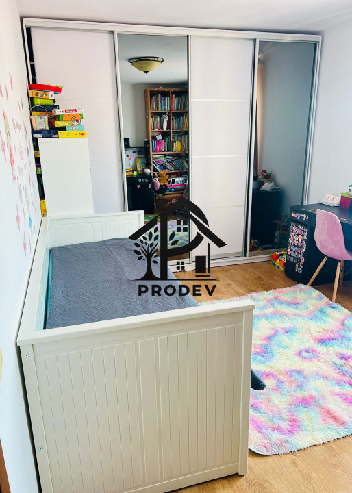 Apartament de 3 camere, garaj individual si boxa incluse in pret zona Teilor