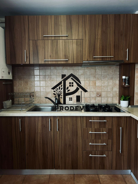 Apartament de 3 camere, garaj individual si boxa incluse in pret zona Teilor