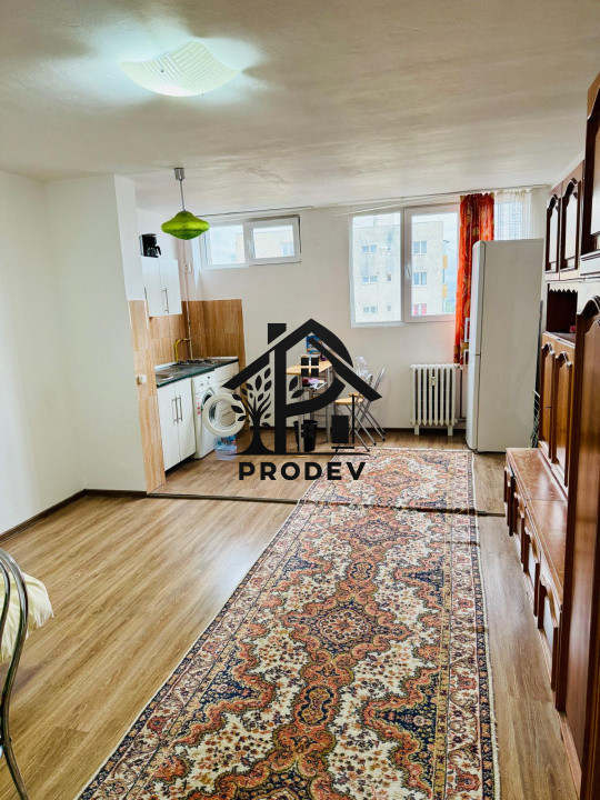 Garsoniera, etaj intermediar! Perfecta pentru investitie!