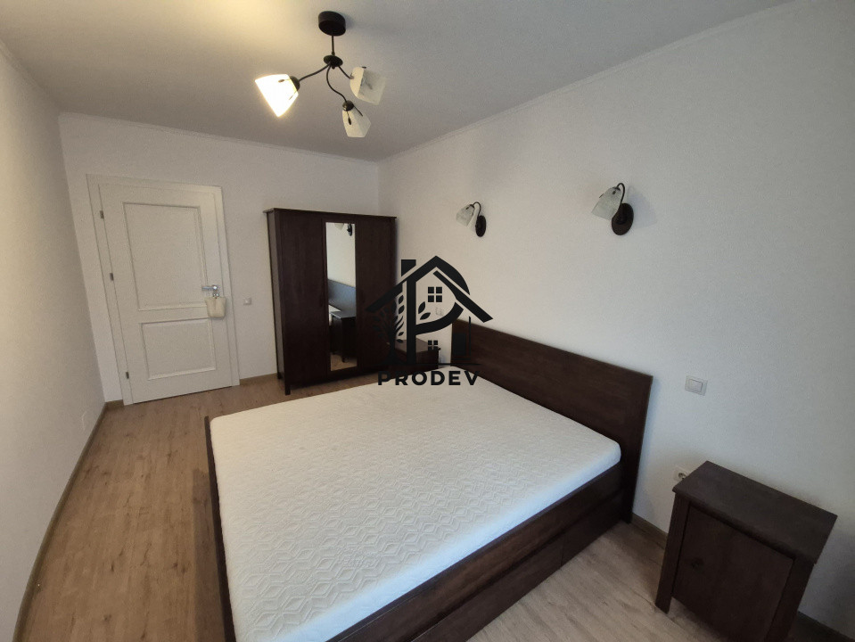 Apartament 3 camere, 80mp, garaj, panorama, zona PLATINIA/USAMV