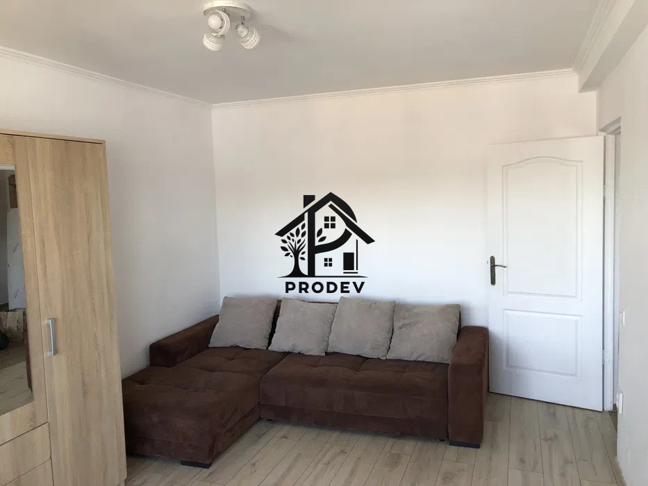 Apartament 2 camere decomandat etajul 3 in zona Catanelor