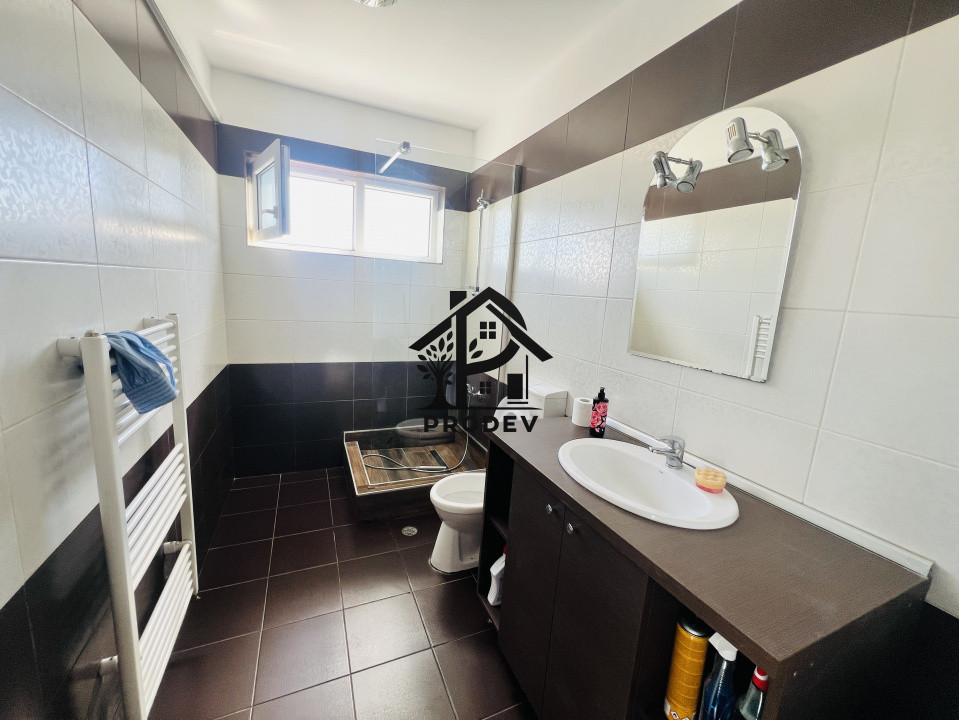 Apartament 2 camere 53 mp luminos central in spate la piata Floresti, Eroilor