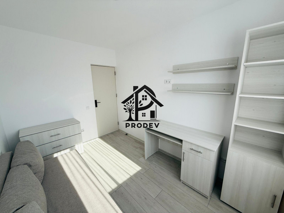Apartament, 3 camere, paracare, strada Tineretului, Floresti!