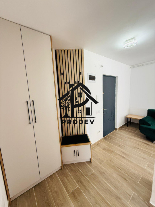 Apartament, 3 camere, paracare, strada Tineretului, Floresti!