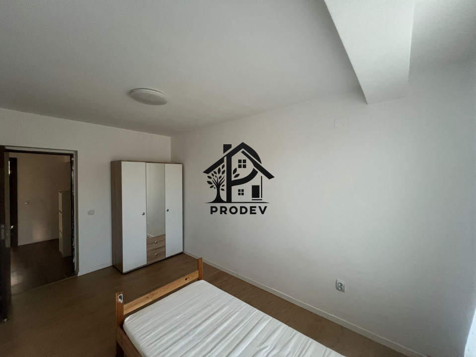 Apartament de 3 camere 66 mp si 8 mp balcon etaj intermediar Eroilor