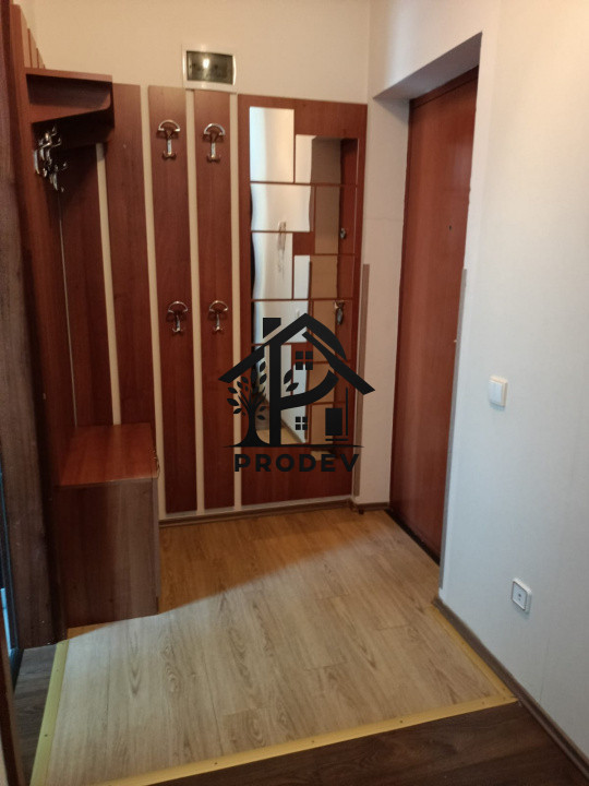 Apartament de 3 camere decomandat 66 mp etaj intermediar parcare Tineretului