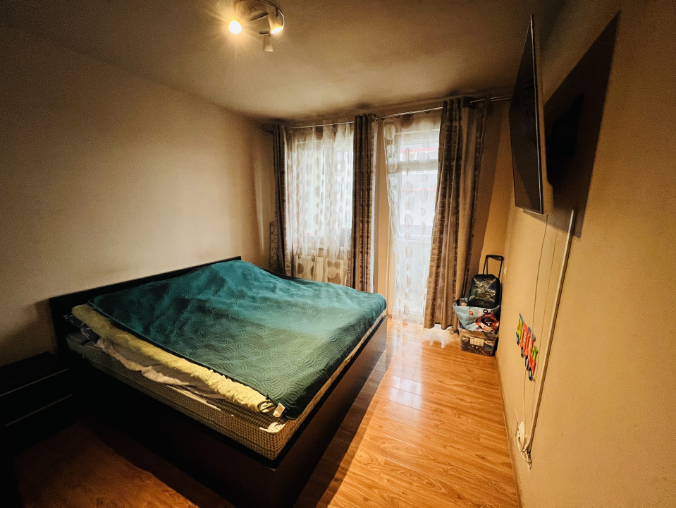 Apartament de 3 camere, mobilat utilat la cheie pe strada Cetatii