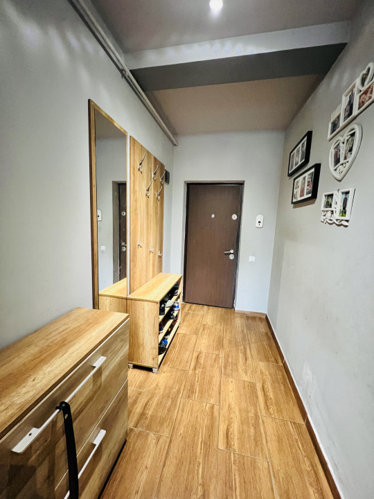 Apartament de 3 camere, mobilat utilat la cheie pe strada Cetatii