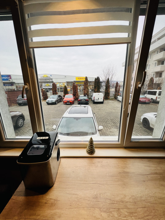 Apartament de 3 camere, mobilat utilat la cheie pe strada Cetatii