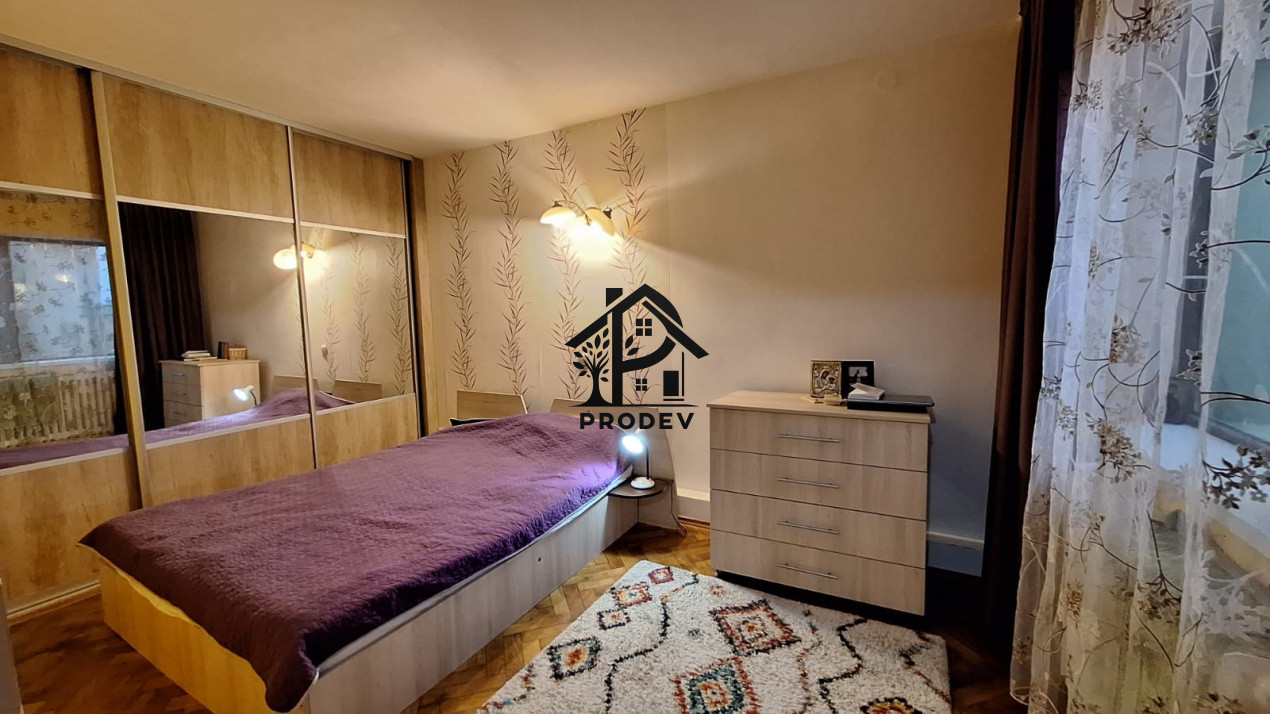 Casa cuplata pe 2 niveluri, localizare Ultra Centrala Zona Piata Unirii