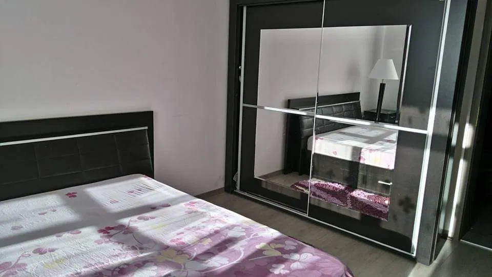 Apartament de 3 camere 68 mp utili si 2 balcoane in asanmblu privat Tineretului