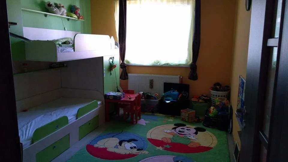 Apartament de 3 camere 68 mp utili si 2 balcoane in asanmblu privat Tineretului