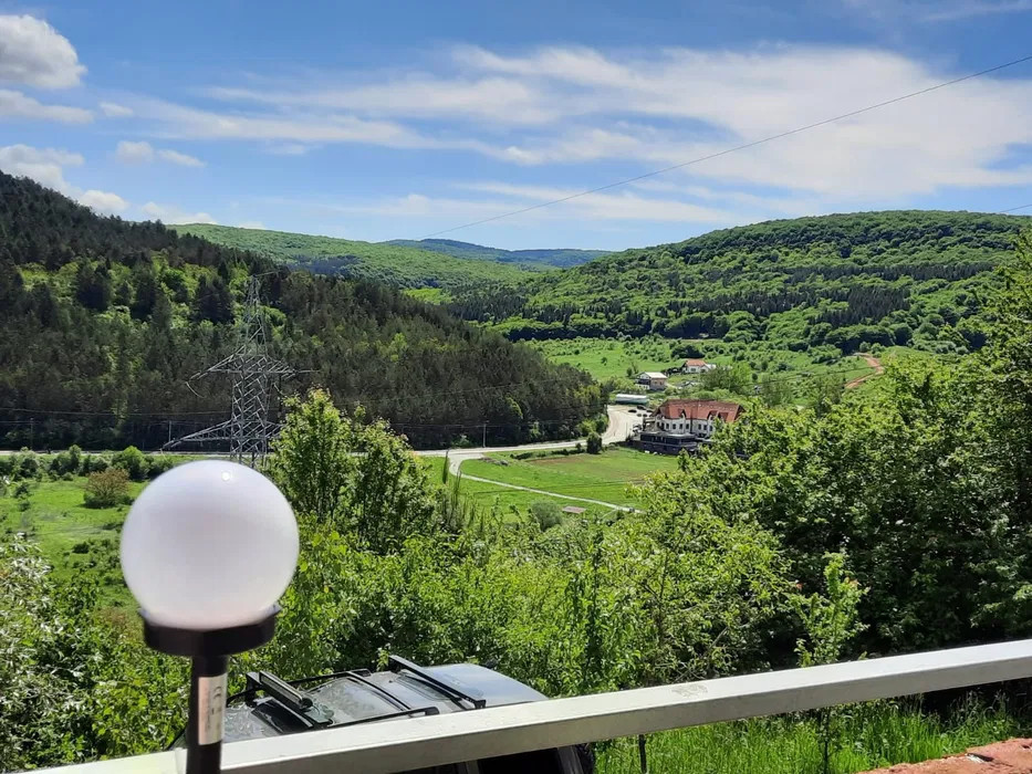 Apartament de 3 camere si doua balcoane etajul 1 parcare inclusa in zona Vivo