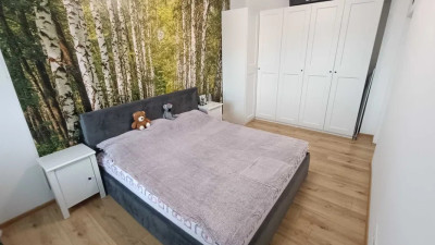 Apartament de 3 camere de 62 mp si terasa 12 mp in zona Sesul de sus