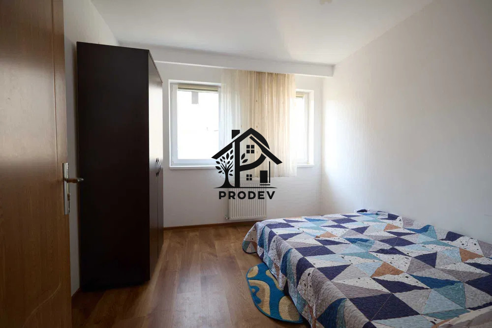 Apartament de 3 camere 67 mp cu parcare inclusa zona Florilor