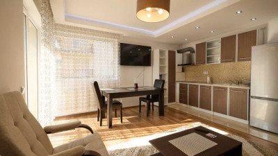 Apartament de 3 camere 67 mp cu parcare inclusa zona Florilor