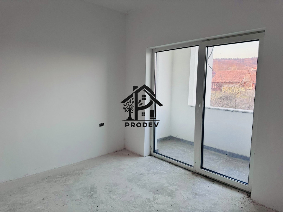Duplex semifinisat, 198mp utili , garaj, zona Chinteni! Comision 0%!