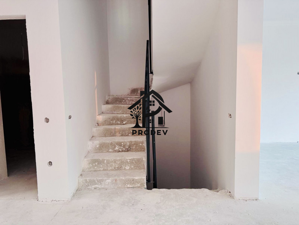 Duplex semifinisat, 198mp utili , garaj, zona Chinteni! Comision 0%!