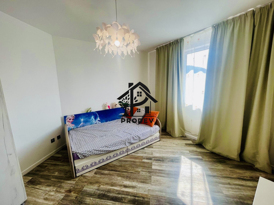 De inchiriat apartament 3 camere, parcare subterana. panorama, zona Vivo!