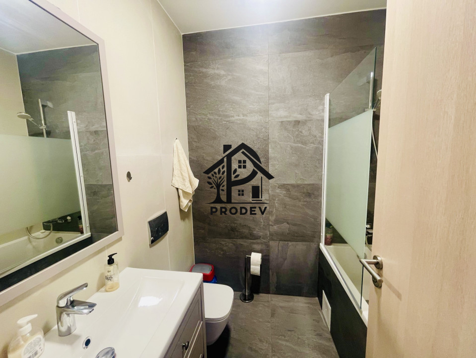 De inchiriat apartament 3 camere, parcare subterana. panorama, zona Vivo!