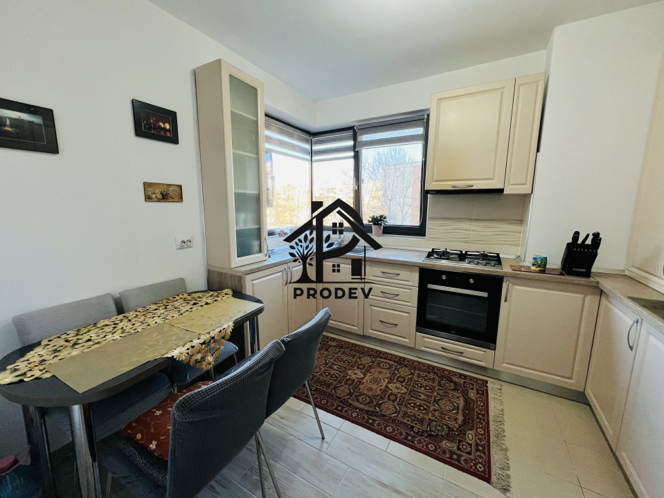 Apartament 2 camere decomandat 60 mp plus garaj zona The Office