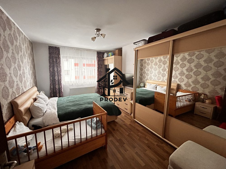 Apartament 3 camere, 62 mp cu 2 parcari plus boxa in zona Vivo