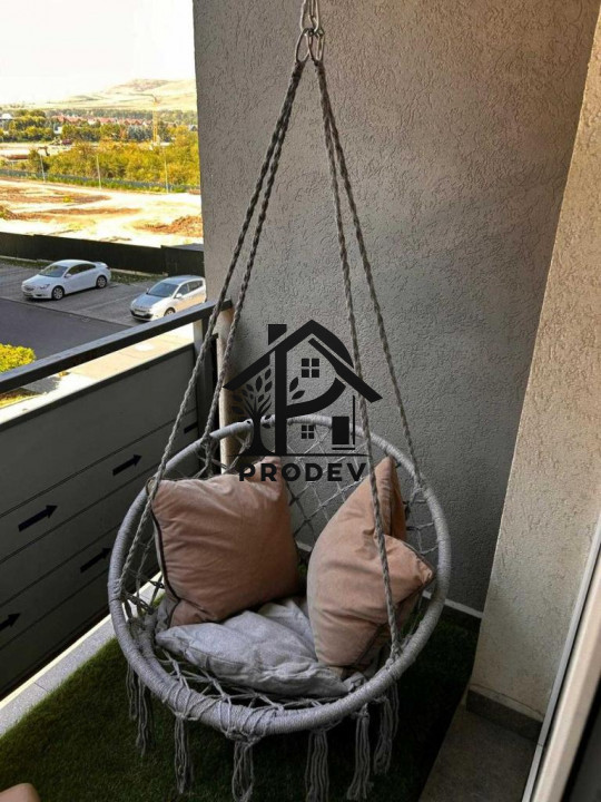 Apartament 3 camere, 62 mp cu 2 parcari plus boxa in zona Vivo