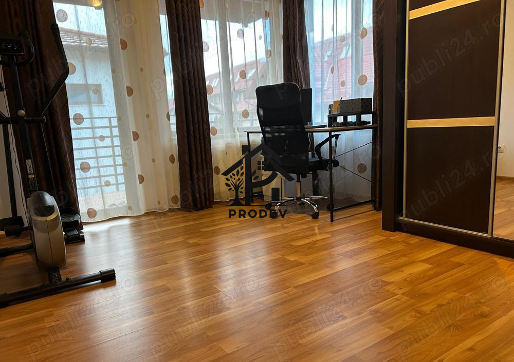 Casa 5 camere si 3 bai 120 mp uti si teren 250 mp zona Somesului